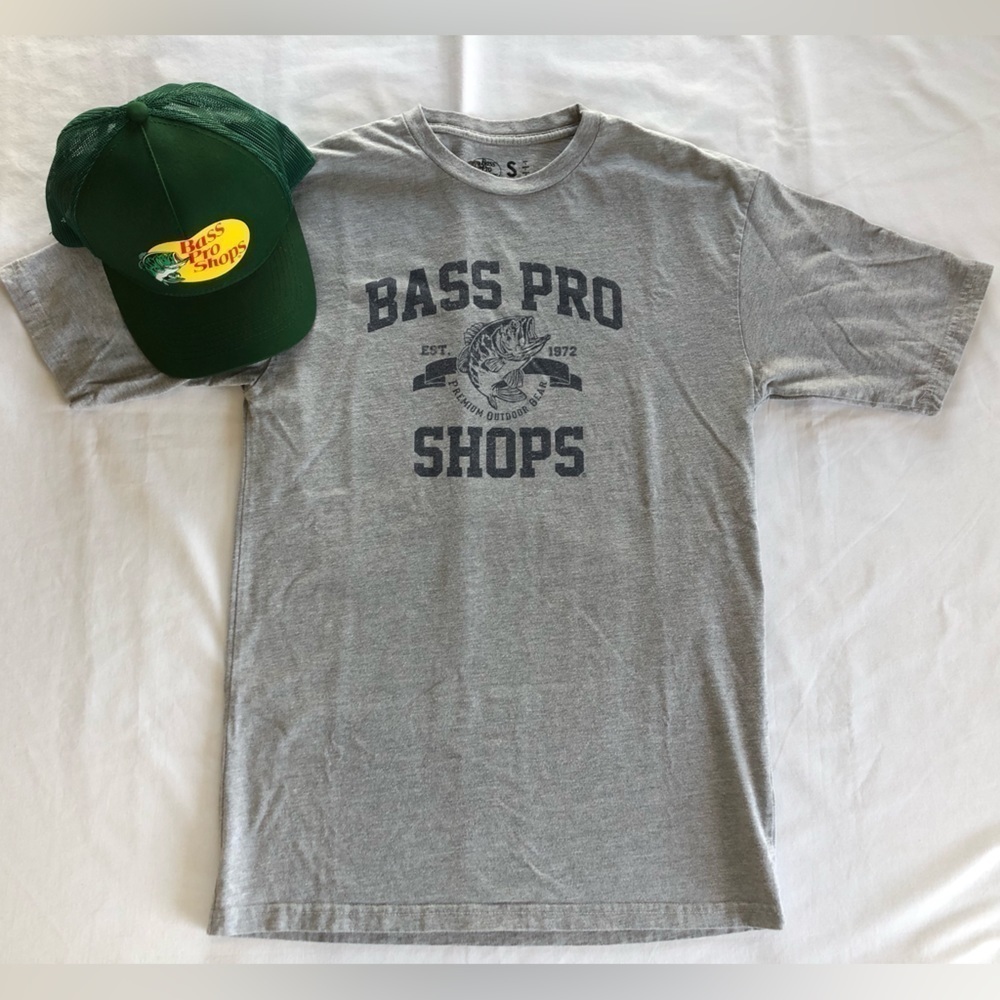 Bass Pro Shops Fishing Apparel. T-shirt and Hat Combo. - Picture 2 of 7